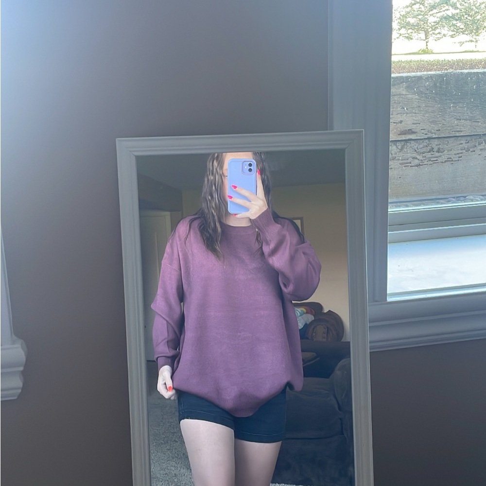 Sweater - Picture 4 of 6